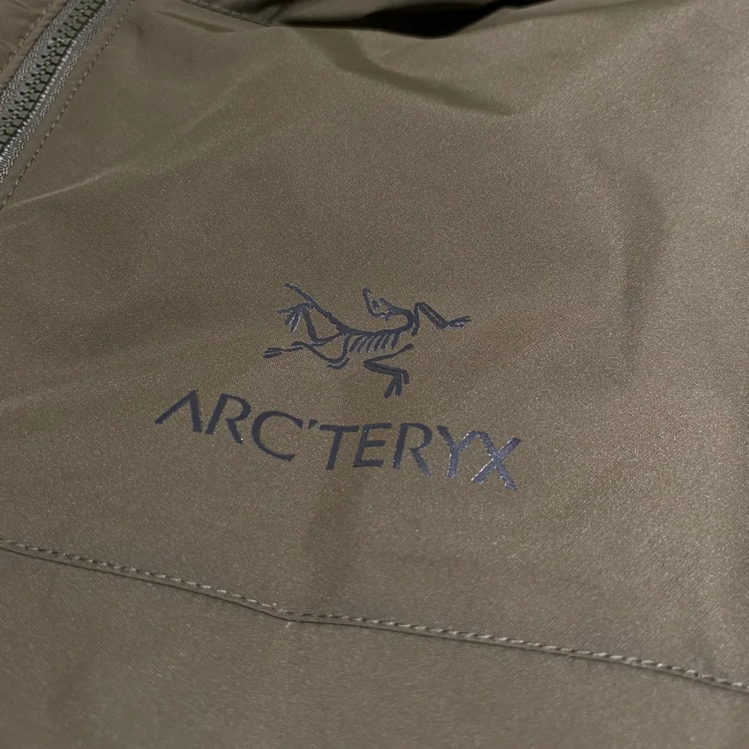ARC- N WINDSTOPPER 2L ， Coreloft 100 ， 。 Cold WX Lt Series ， ， ， ！ ， 。 windstopper ,n Gossamera Fusion WS。 ， . ：1： WINDSTOPPER ， ， ， ， 。 Coreloft ， 。 。2： 。3： ， ， XS-XL